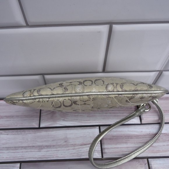 Coach wristlet with classic signature print canvas. - Picture 5 of 16